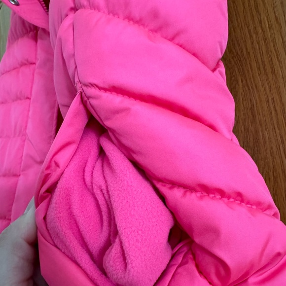 Gap Pink Puffer Vest size XS - Picture 3 of 5